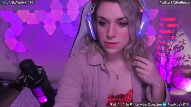 Gallery image thumbnail from Reige's myfreecams stream on, 02/01/2024, 12:43 image 2 of 20