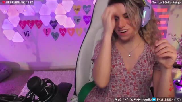 Gallery image thumbnail from Reige's myfreecams stream on, 02/09/2024, 10:20 image 9 of 20
