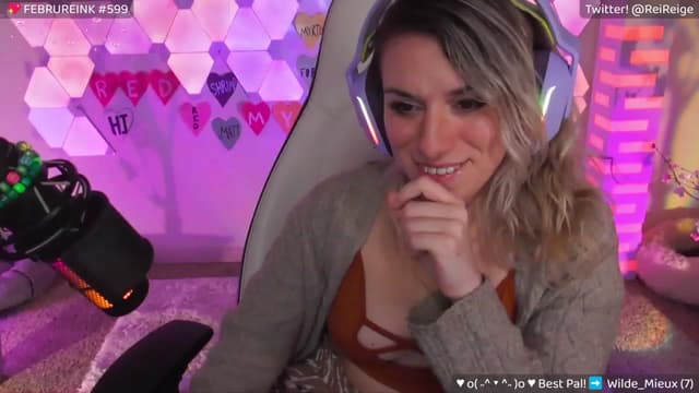 Gallery image thumbnail from Reige's myfreecams stream on, 02/23/2024, 09:07 image 1 of 20