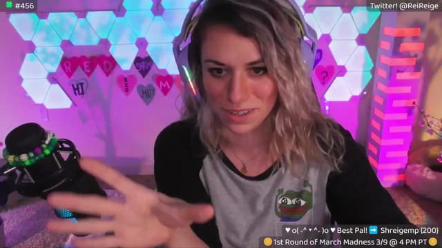 Gallery image thumbnail from Reige's myfreecams stream on, 03/03/2024, 09:21 image 4 of 20
