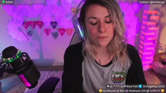 Gallery image thumbnail from Reige's myfreecams stream on, 03/03/2024, 09:21 image 7 of 20