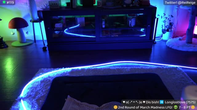 Gallery image thumbnail from Reige's myfreecams stream on, 03/16/2024, 04:22 image 4 of 20