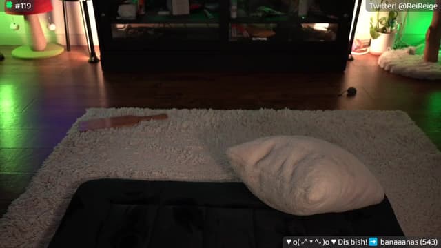 Gallery image thumbnail from Reige's myfreecams stream on, 03/17/2024, 12:16 image 19 of 20