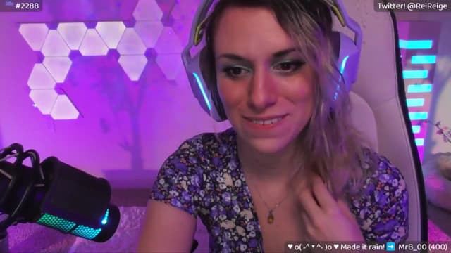Gallery image thumbnail from Reige's myfreecams stream on, 04/03/2024, 08:49 image 6 of 20