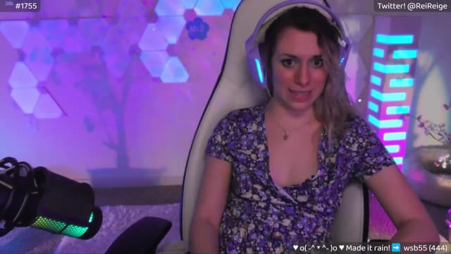 Gallery image thumbnail from Reige's myfreecams stream on, 04/03/2024, 10:27 image 1 of 20