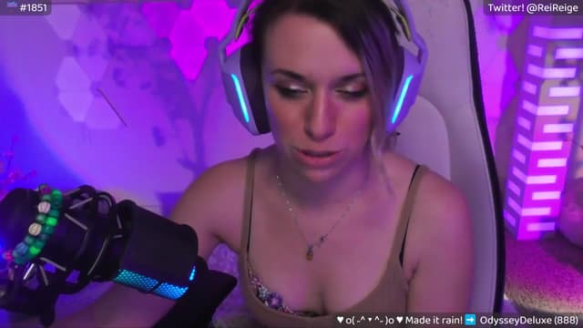 Gallery image thumbnail from Reige's myfreecams stream on, 04/05/2024, 09:53 image 17 of 20
