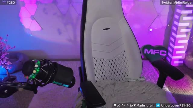 Gallery image thumbnail from Reige's myfreecams stream on, 04/12/2024, 11:31 image 2 of 20