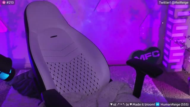Gallery image thumbnail from Reige's myfreecams stream on, 05/03/2024, 11:03 image 10 of 20