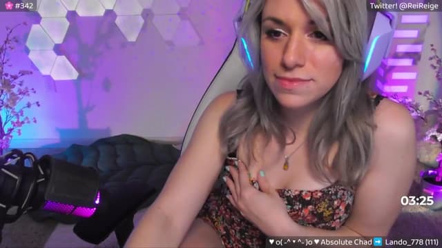 Gallery image thumbnail from Reige's myfreecams stream on, 05/08/2024, 07:06 image 13 of 20
