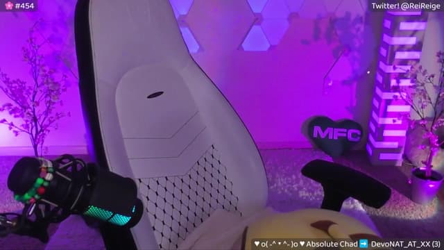 Gallery image thumbnail from Reige's myfreecams stream on, 05/10/2024, 06:38 image 1 of 20