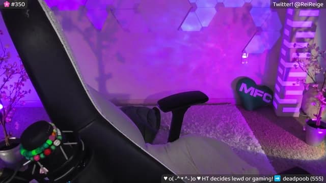 Gallery image thumbnail from Reige's myfreecams stream on, 05/18/2024, 11:35 image 2 of 20