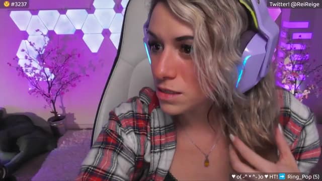 Gallery image thumbnail from Reige's myfreecams stream on, 06/12/2024, 07:13 image 5 of 20