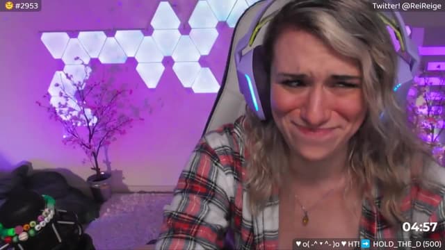 Gallery image thumbnail from Reige's myfreecams stream on, 06/12/2024, 07:50 image 12 of 20