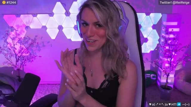 Gallery image thumbnail from Reige's myfreecams stream on, 06/15/2024, 15:18 image 1 of 20