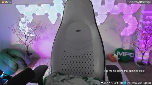 Gallery image thumbnail from Reige's myfreecams stream on, 06/15/2024, 17:08 image 14 of 20