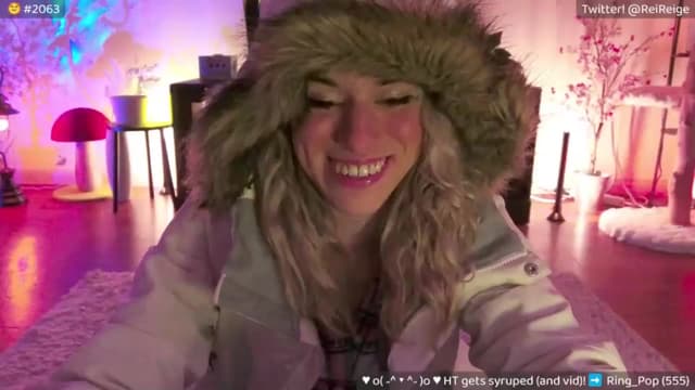 Gallery image thumbnail from Reige's myfreecams stream on, 07/03/2024, 06:56 image 3 of 20