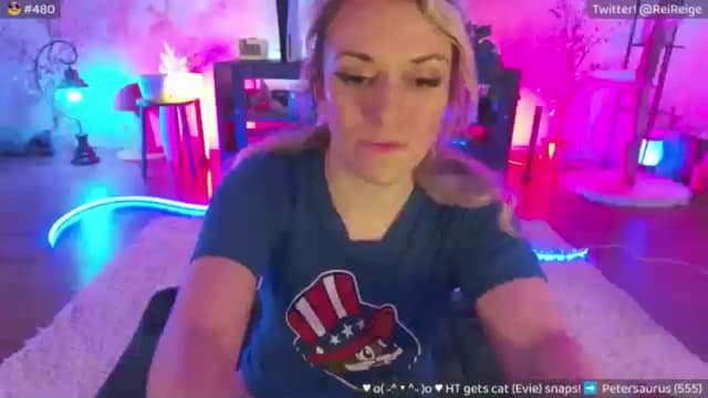 Gallery image thumbnail from Reige's myfreecams stream on, 07/05/2024, 09:00 image 10 of 20