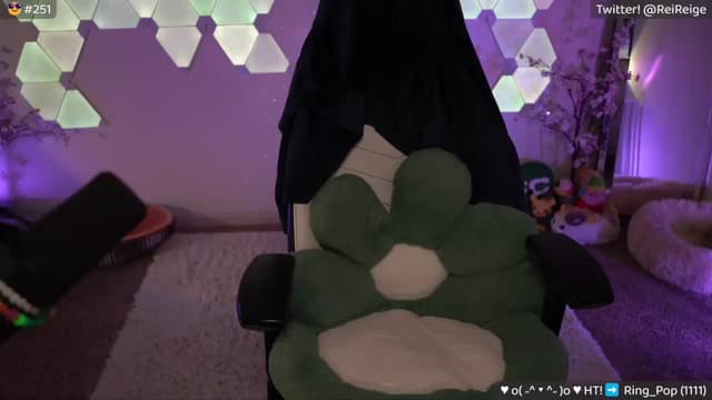 Gallery image thumbnail from Reige's myfreecams stream on, 07/11/2024, 08:22 image 9 of 20