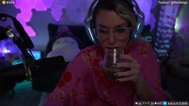 Gallery image thumbnail from Reige's myfreecams stream on, 08/03/2024, 12:30 image 5 of 20