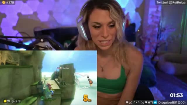 Gallery image thumbnail from Reige's myfreecams stream on, 08/20/2024, 09:13 image 12 of 20