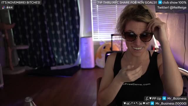 Gallery image thumbnail from Reige's myfreecams stream on, 11/17/2024, 16:19 image 15 of 20