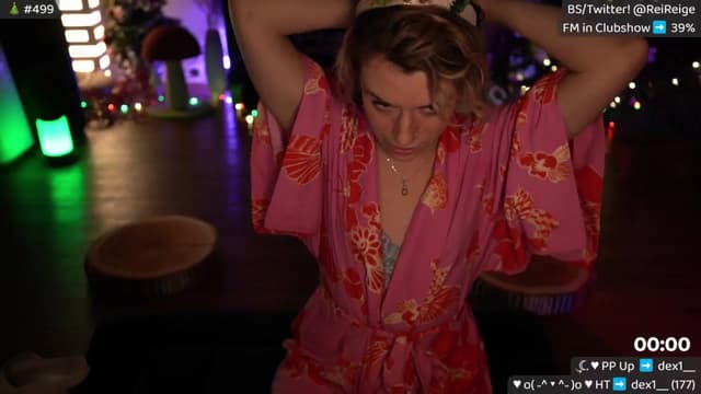 Gallery image thumbnail from Reige's myfreecams stream on, 12/17/2024, 12:13 image 4 of 20