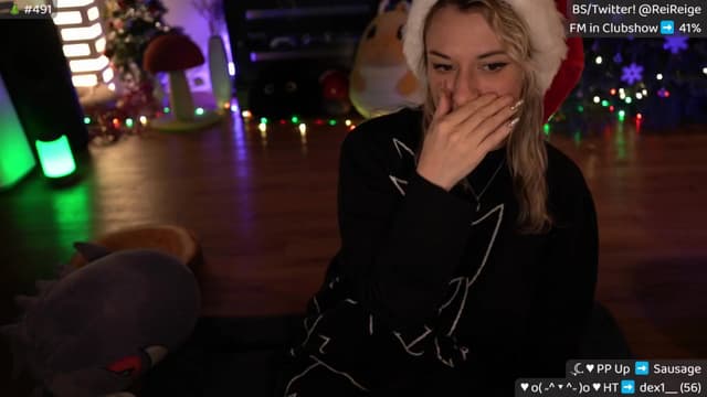 Gallery image thumbnail from Reige's myfreecams stream on, 12/18/2024, 14:16 image 3 of 20