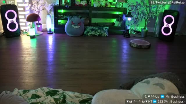 Gallery image thumbnail from Reige's myfreecams stream on, 03/20/2025, 09:22 image 14 of 20
