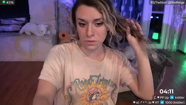 Gallery image thumbnail from Reige's myfreecams stream on, 03/24/2025, 08:01 image 11 of 20