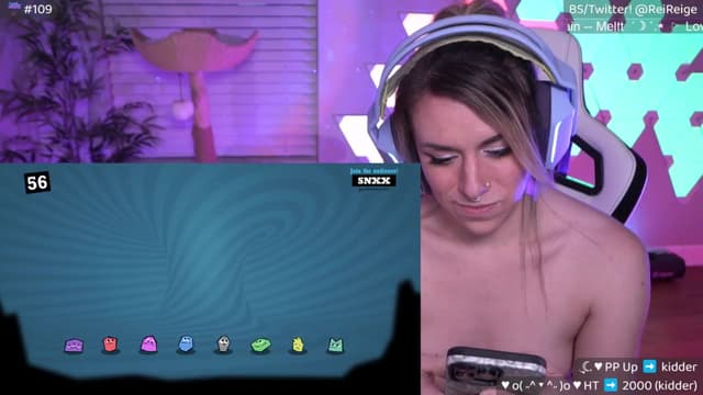 Gallery image thumbnail from Reige's myfreecams stream on, 04/07/2025, 09:46 image 16 of 20