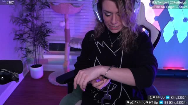 Gallery image thumbnail from Reige's myfreecams stream on, 04/13/2025, 07:55 image 5 of 20
