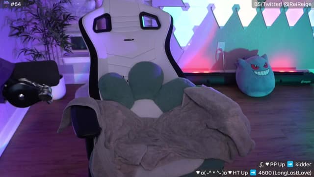 Gallery image thumbnail from Reige's myfreecams stream on, 04/13/2025, 10:32 image 10 of 20