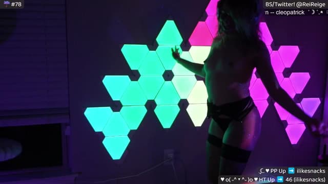 Gallery image thumbnail from Reige's myfreecams stream on, 04/22/2025, 10:43 image 13 of 20