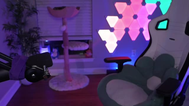 Gallery image thumbnail from Reige's myfreecams stream on, 04/28/2025, 09:48 image 19 of 20