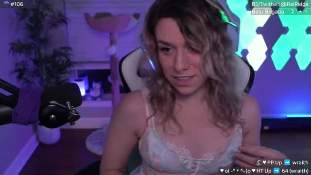 Gallery image thumbnail from Reige's myfreecams stream on, 04/28/2025, 09:48 image 3 of 20