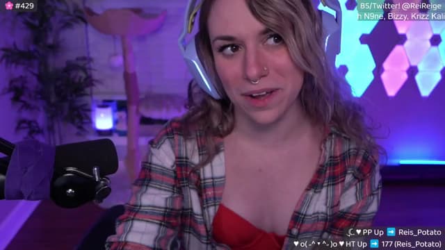 Gallery image thumbnail from Reige's myfreecams stream on, 05/04/2025, 09:23 image 3 of 20