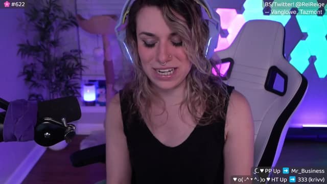Gallery image thumbnail from Reige's myfreecams stream on, 05/08/2025, 10:38 image 1 of 20