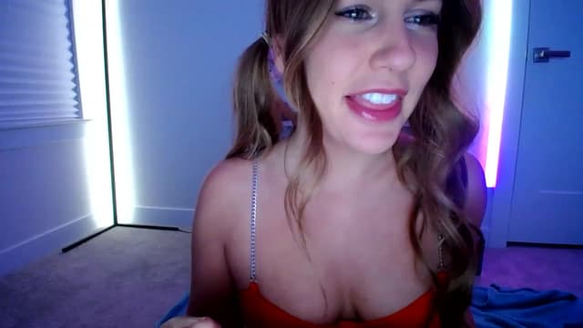 Gallery image thumbnail from Scout's myfreecams stream on, 12/11/2022, 05:08 image 3 of 20