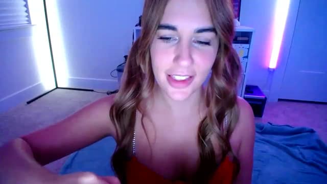 Gallery image thumbnail from Scout's myfreecams stream on, 12/11/2022, 06:40 image 8 of 20