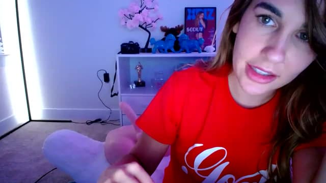 Gallery image thumbnail from Scout's myfreecams stream on, 01/03/2023, 05:05 image 8 of 20
