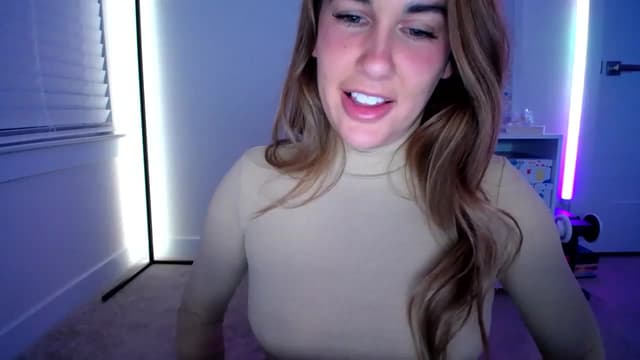 Gallery image thumbnail from Scout's myfreecams stream on, 03/18/2023, 03:05 image 12 of 20