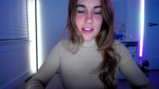 Gallery image thumbnail from Scout's myfreecams stream on, 03/18/2023, 03:05 image 7 of 20
