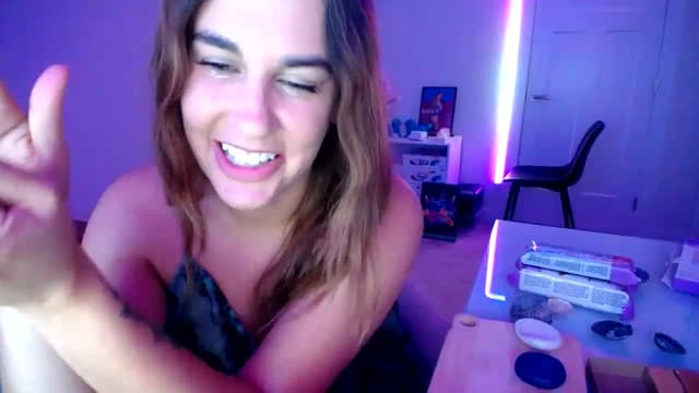 Gallery image thumbnail from Scout's myfreecams stream on, 06/10/2023, 04:13 image 7 of 20