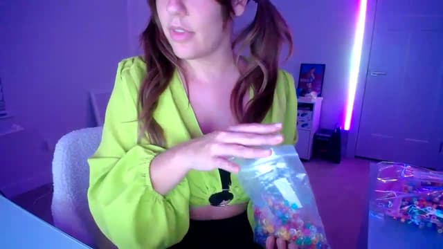 Gallery image thumbnail from Scout's myfreecams stream on, 08/10/2023, 03:56 image 17 of 20