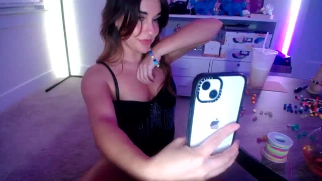 Gallery image thumbnail from Scout's myfreecams stream on, 09/05/2023, 05:59 image 8 of 20