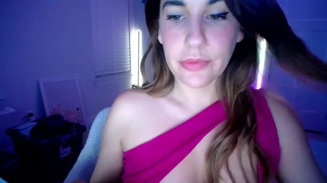 Gallery image thumbnail from Scout's myfreecams stream on, 09/27/2023, 04:43 image 19 of 20