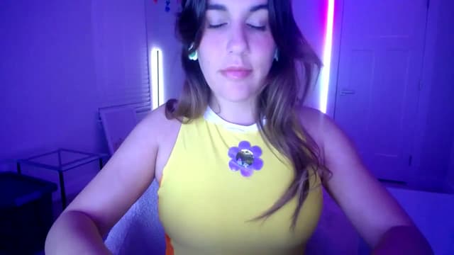 Gallery image thumbnail from Scout's myfreecams stream on, 10/29/2023, 04:51 image 14 of 20