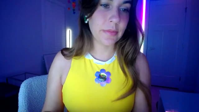 Gallery image thumbnail from Scout's myfreecams stream on, 10/29/2023, 04:51 image 17 of 20