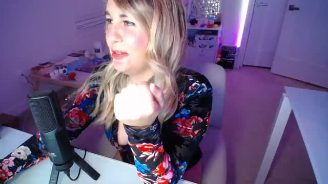 Gallery image thumbnail from Scout's myfreecams stream on, 03/06/2025, 02:53 image 5 of 20