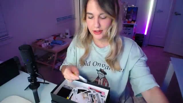 Gallery image thumbnail from Scout's myfreecams stream on, 04/03/2025, 01:33 image 7 of 20